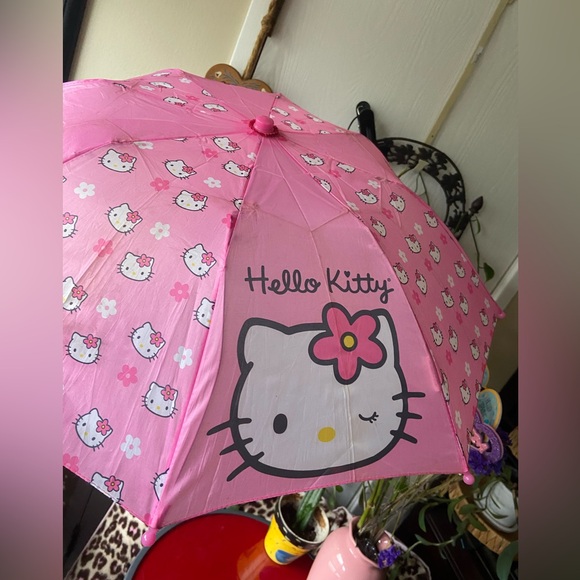 Hello Kitty Kids Folding Umbrella Velcro Closure - Picture 6 of 8